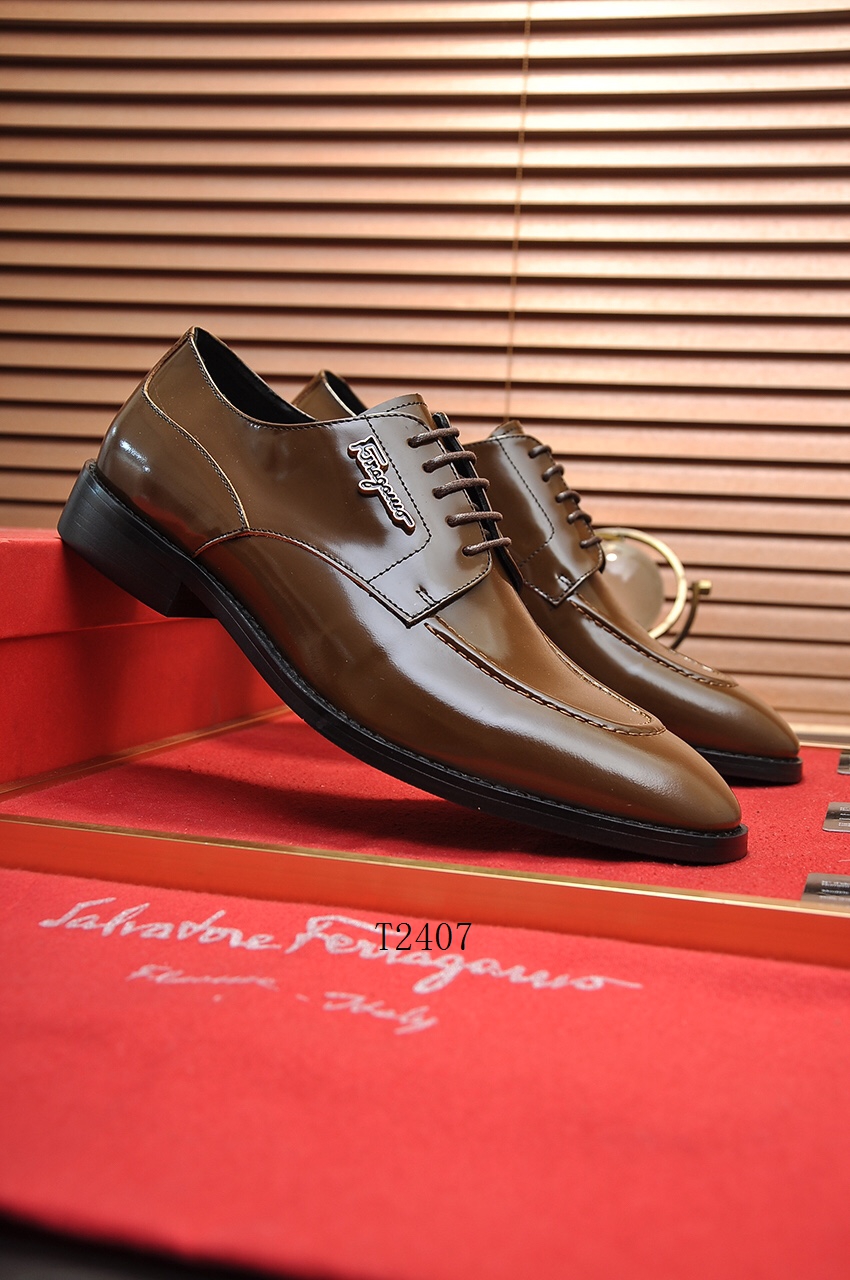Ferragamo sz38-44 443
